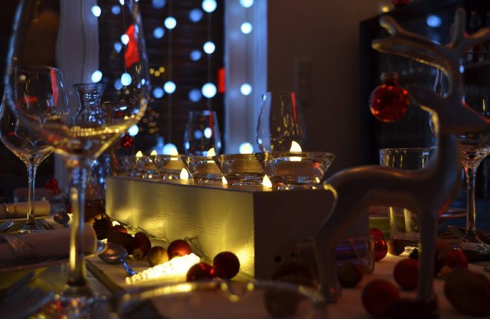 Arrangement of drink glasses on a light-up display